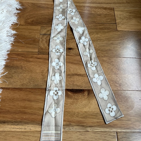 Rare vintage Louis Vuitton bandeau - Picture 5 of 9